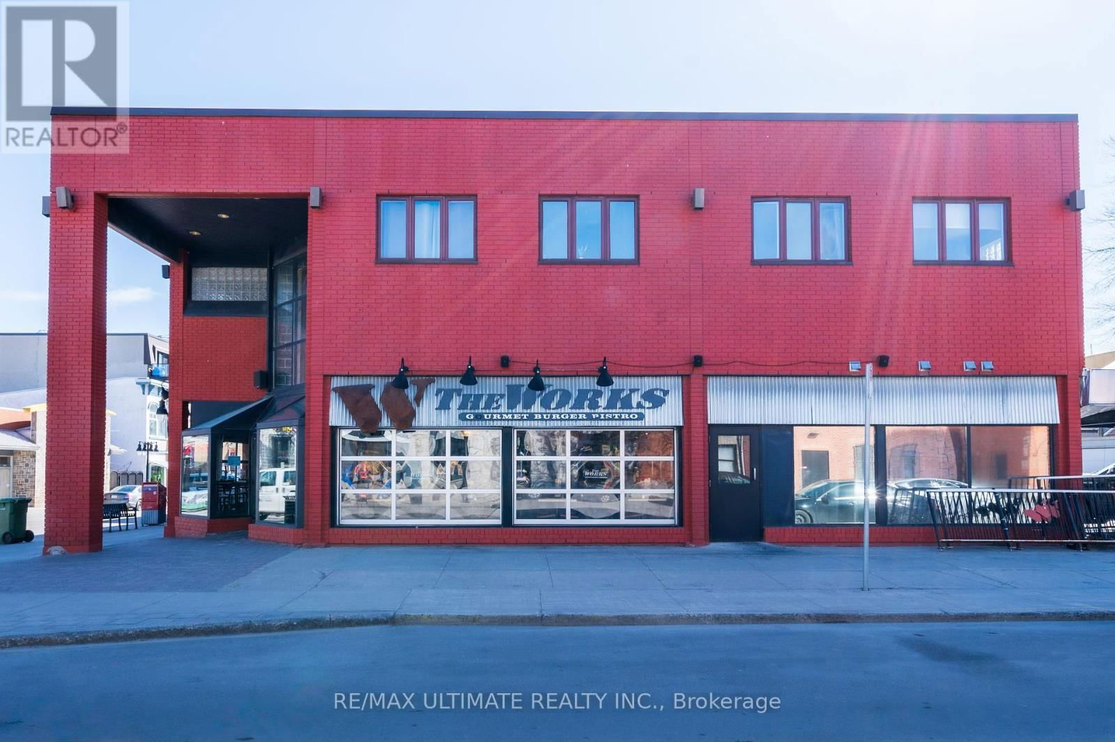 298 PRINCESS STREET Image 23