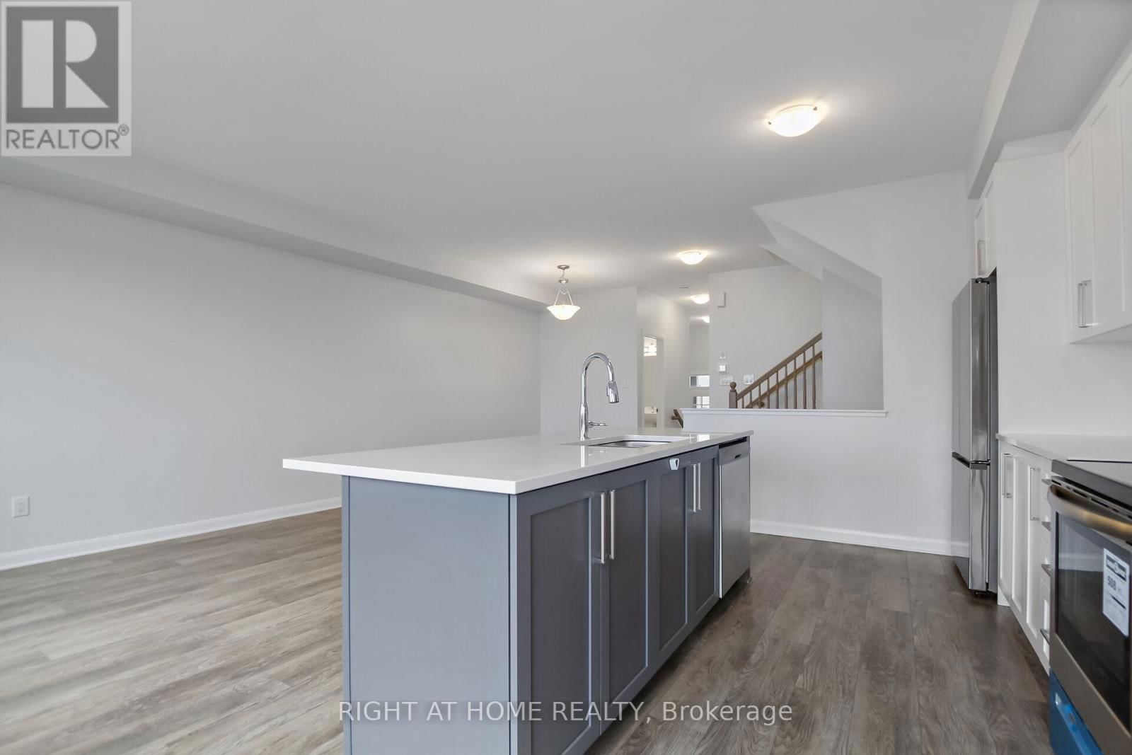 651 HAMSA STREET Image 12