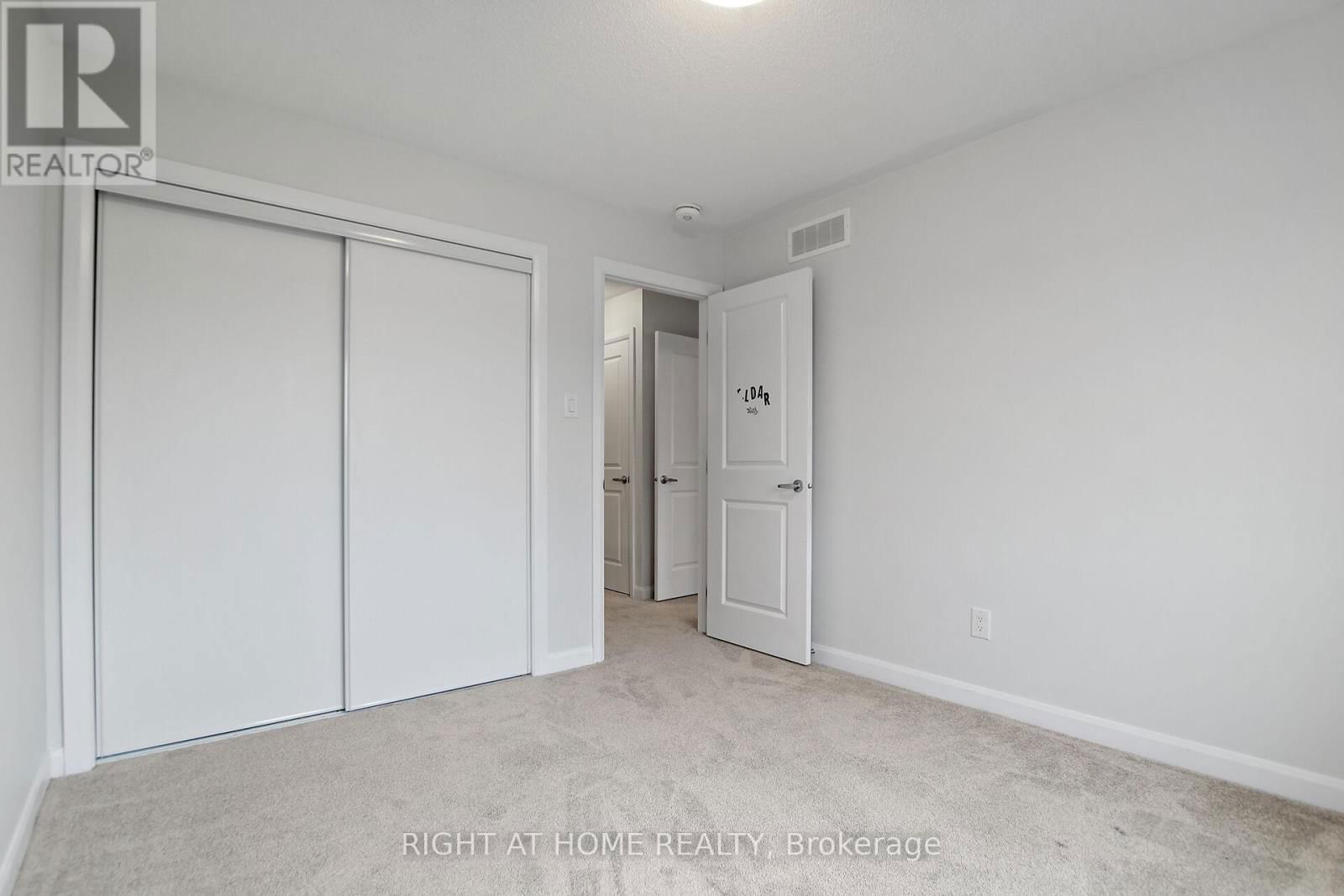 651 HAMSA STREET Image 21