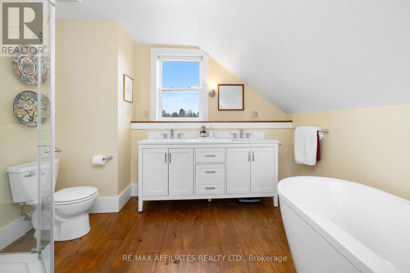 2931 RAMSAY 3C CORNERS Image 37
