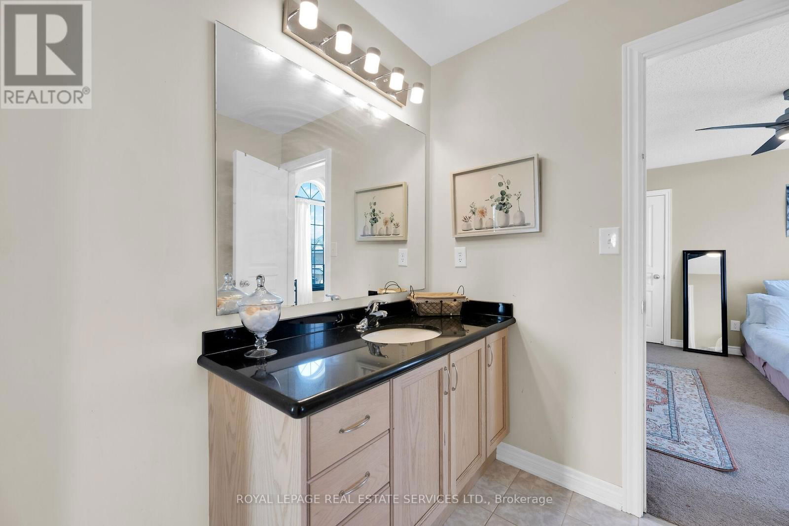 123 ATTRIDGE CRESCENT Image 21