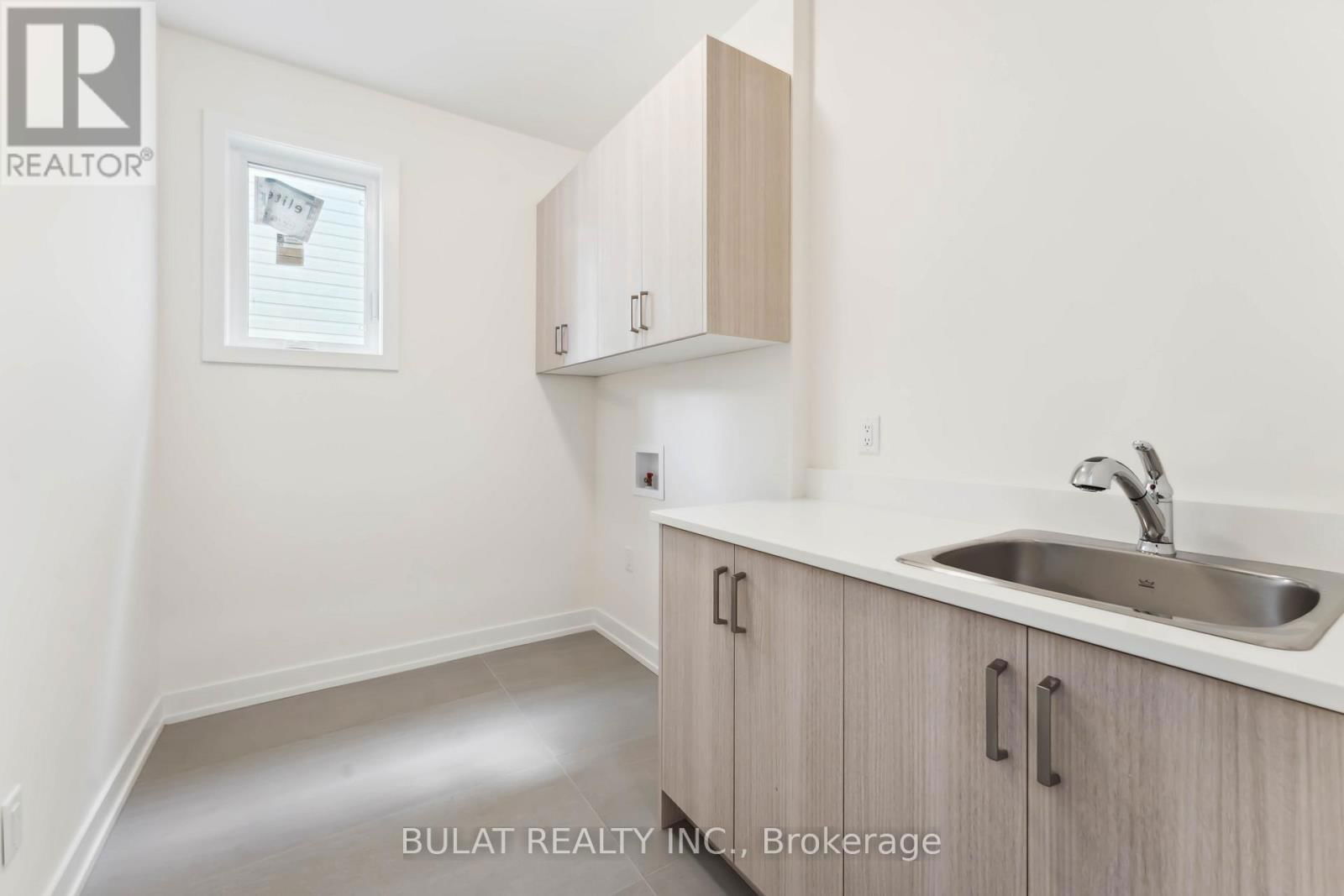 1361 KITCHENER AVENUE Image 11