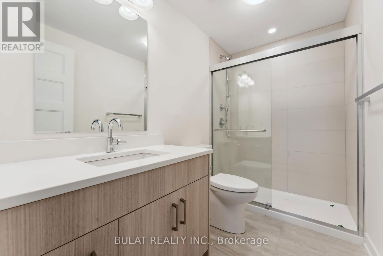 1361 KITCHENER AVENUE Image 24