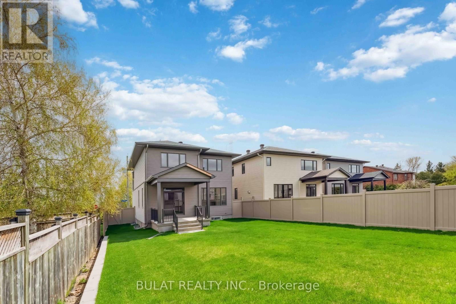 1361 KITCHENER AVENUE Image 28