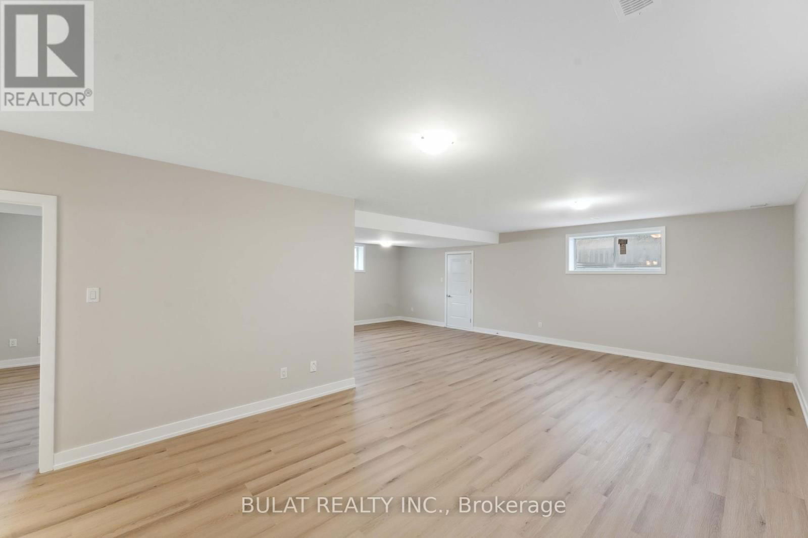 1357 KITCHENER AVENUE Image 25
