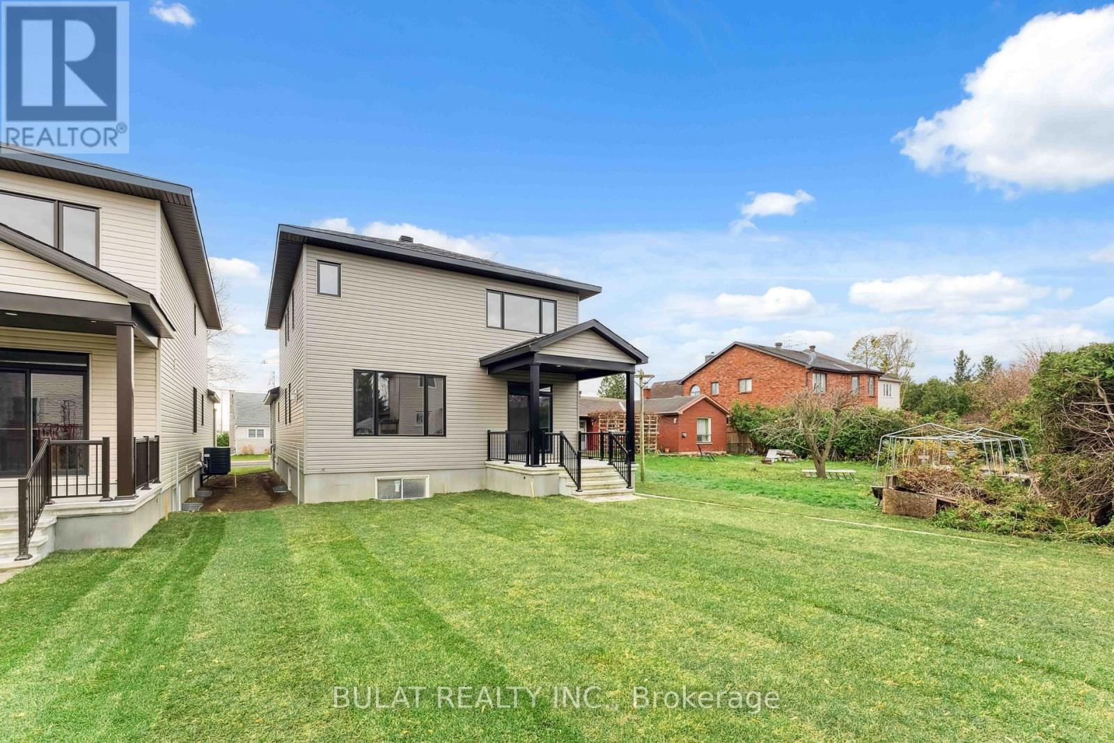 1357 KITCHENER AVENUE Image 31