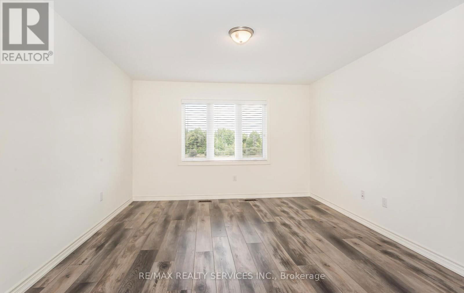 1468 MARINA DRIVE Image 15
