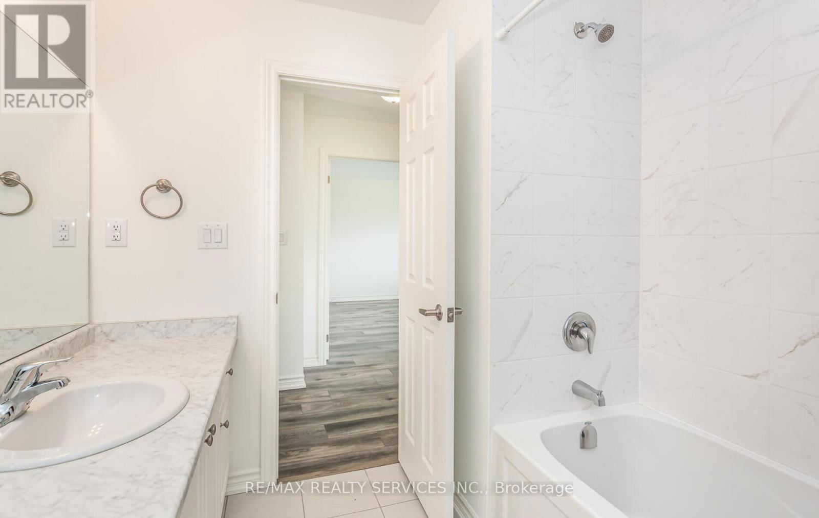 1468 MARINA DRIVE Image 26