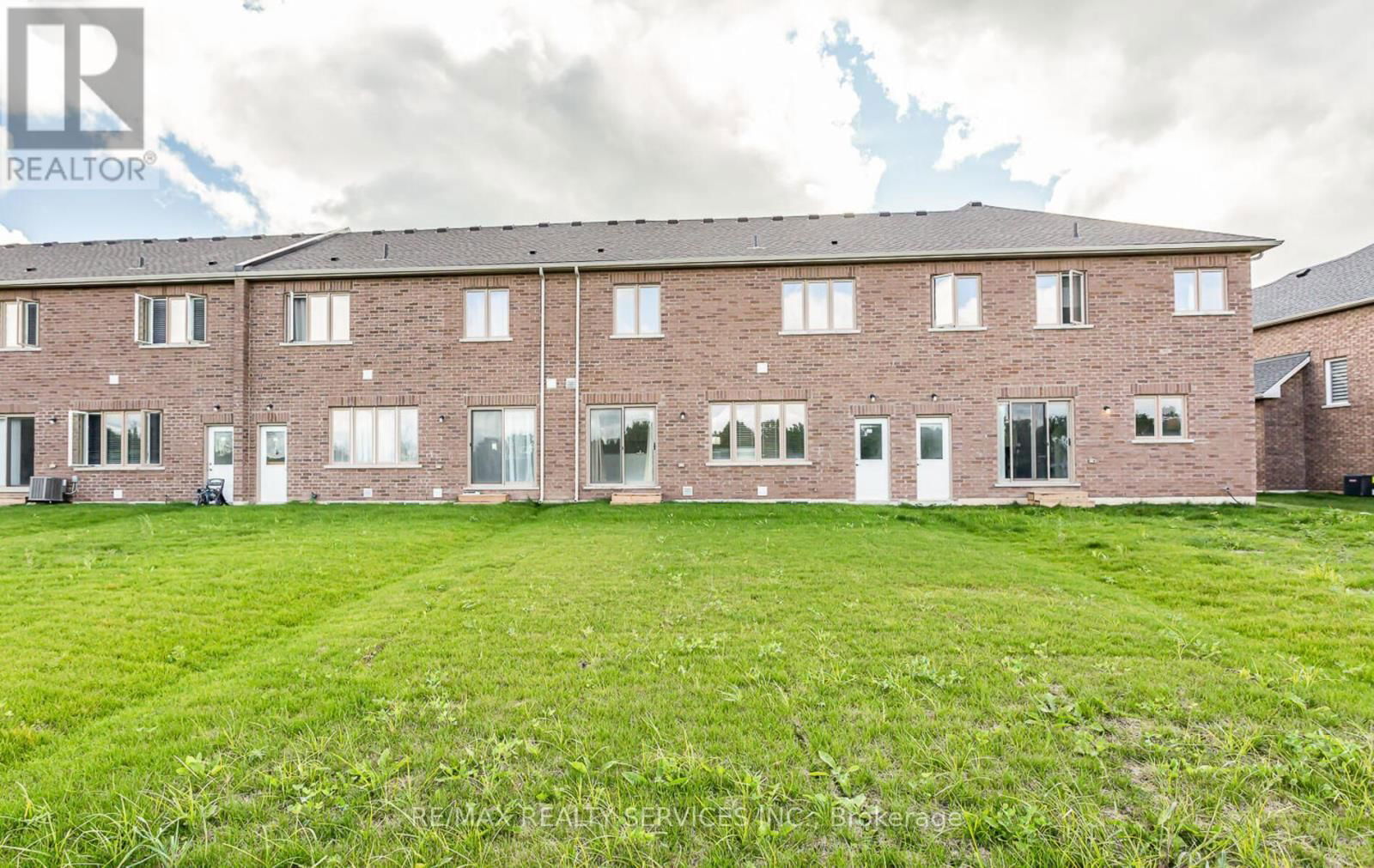 1468 MARINA DRIVE Image 40