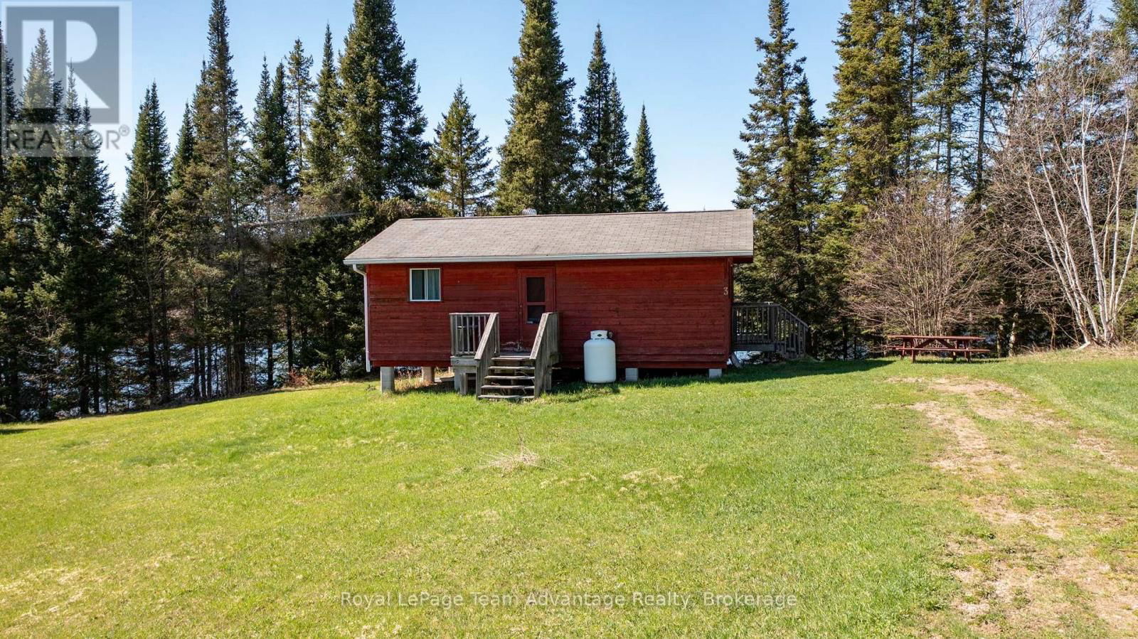 1321 BALSAM ROAD Image 20