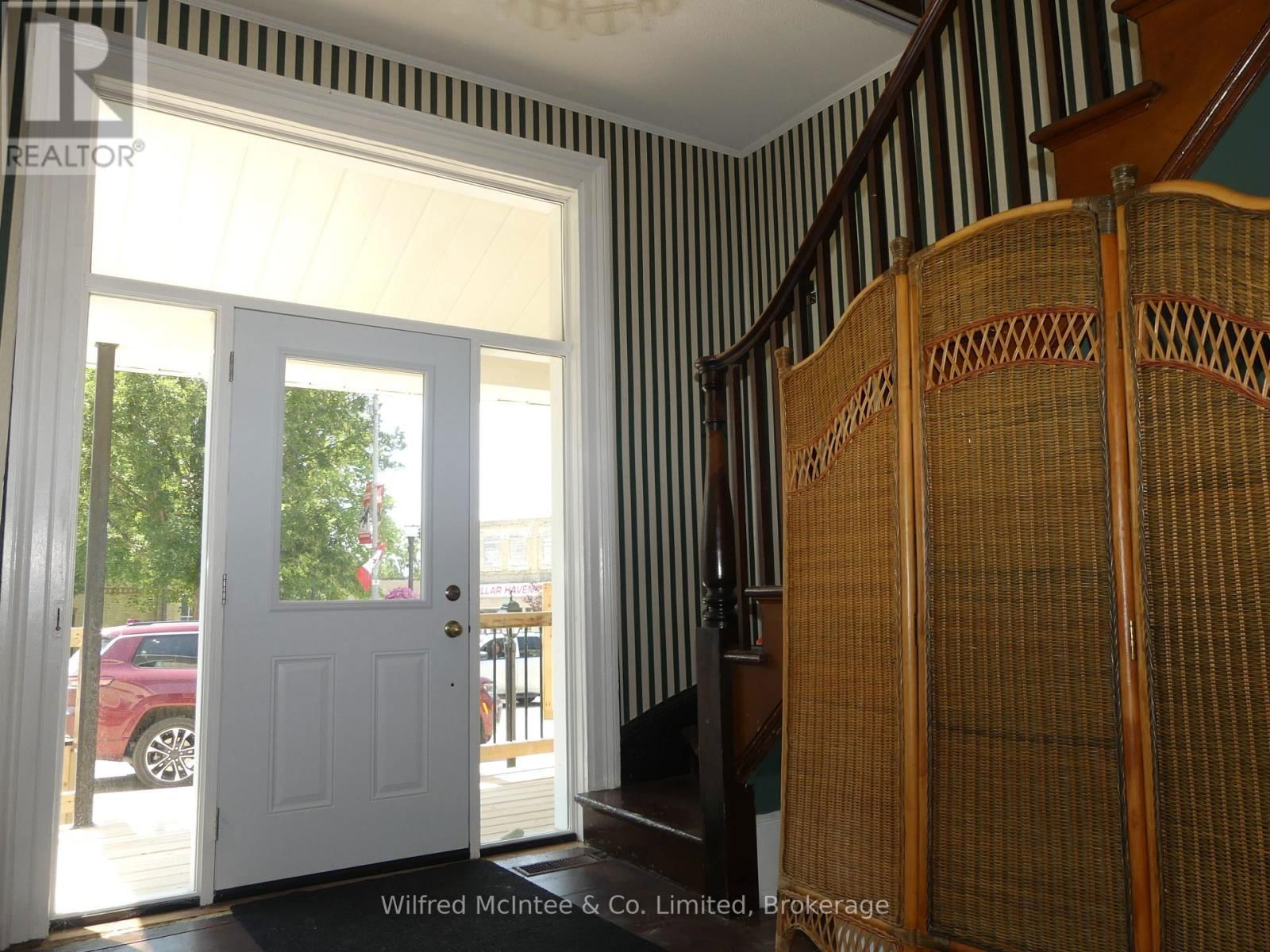 9 RATTENBURY STREET Image 20