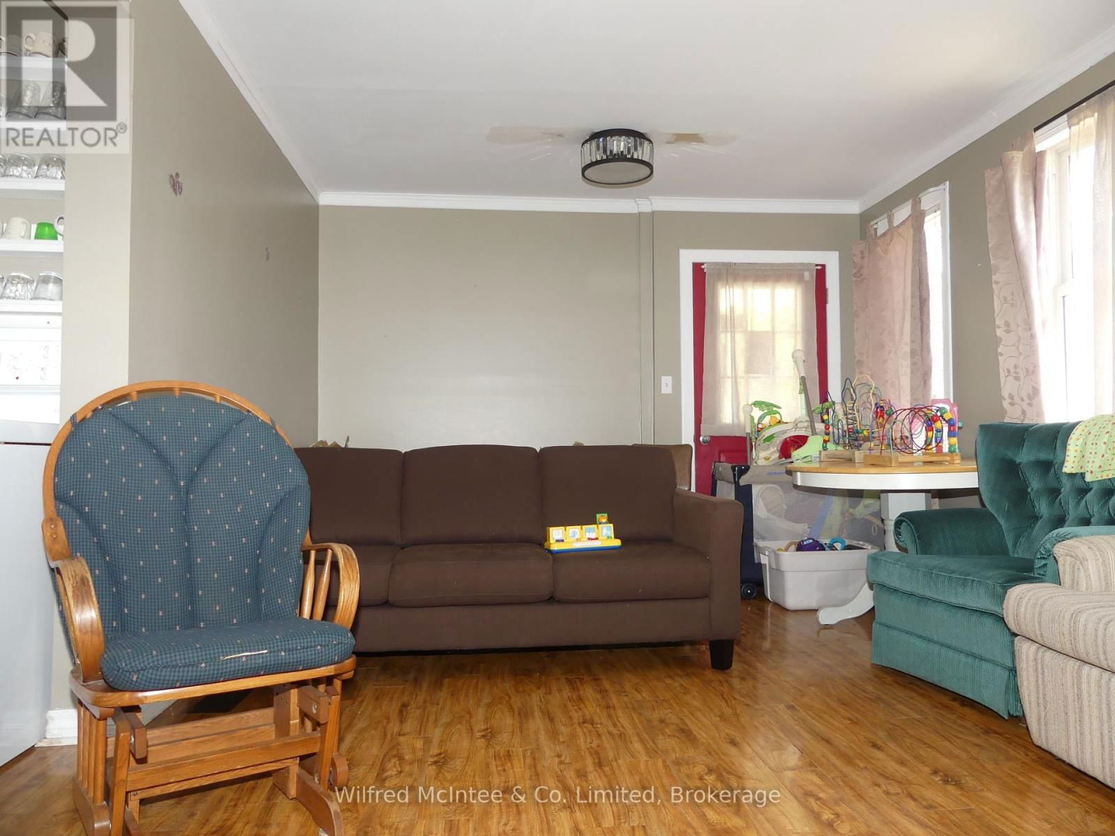 9 RATTENBURY STREET Image 28