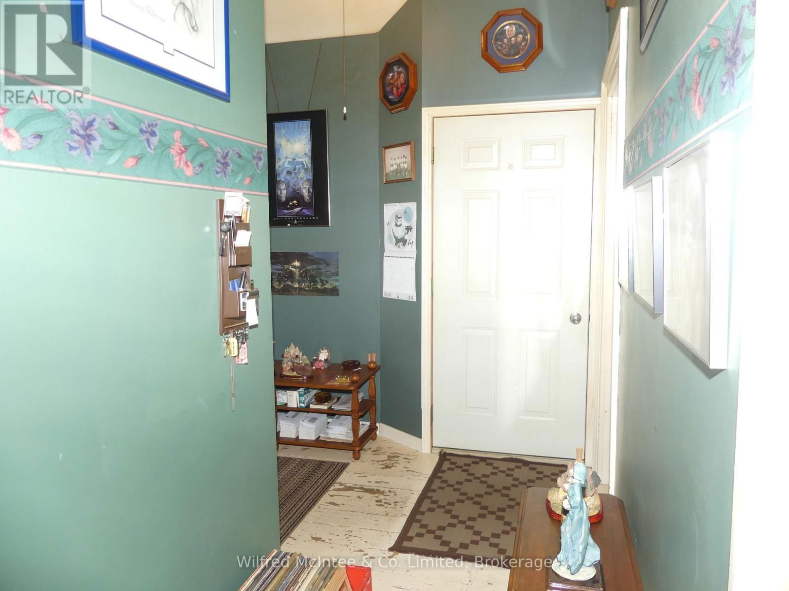 9 RATTENBURY STREET Image 6