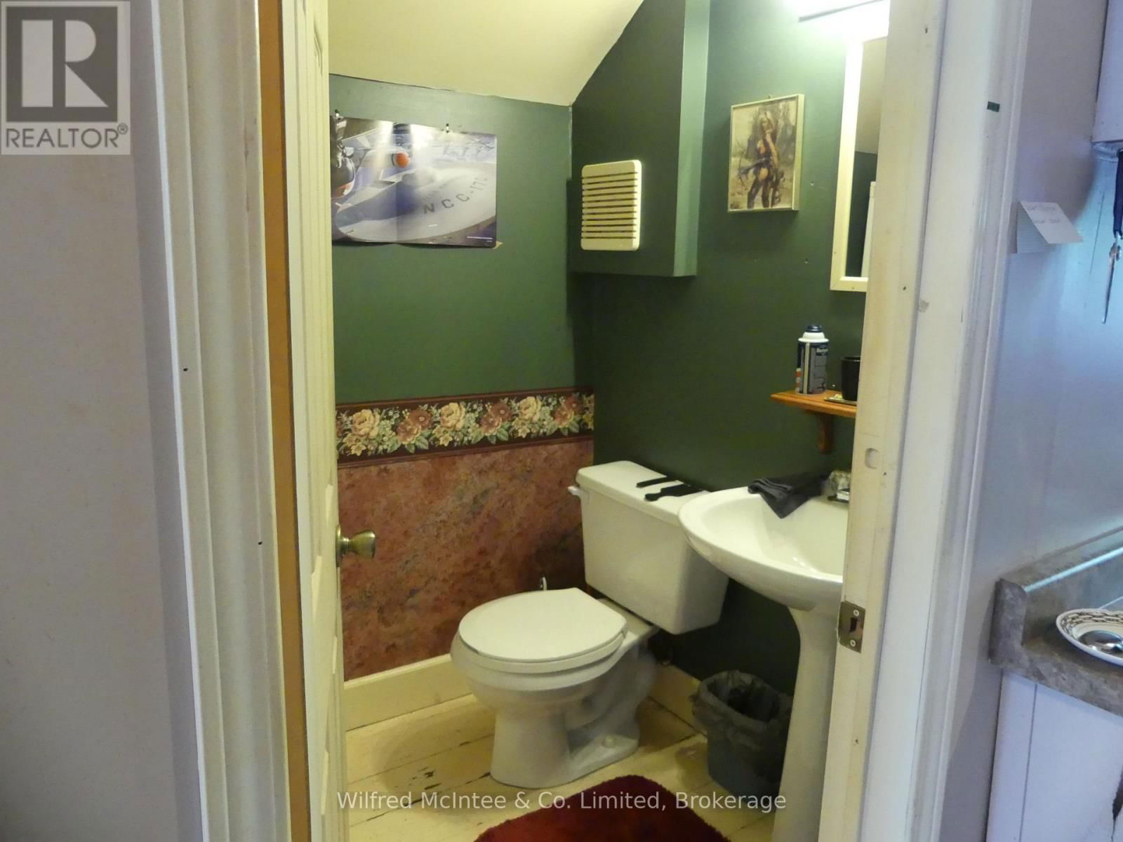 9 RATTENBURY STREET Image 7