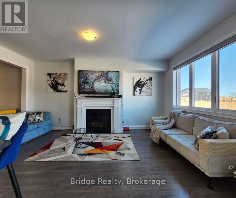 199 HUNTINGFORD TRAIL Image 10