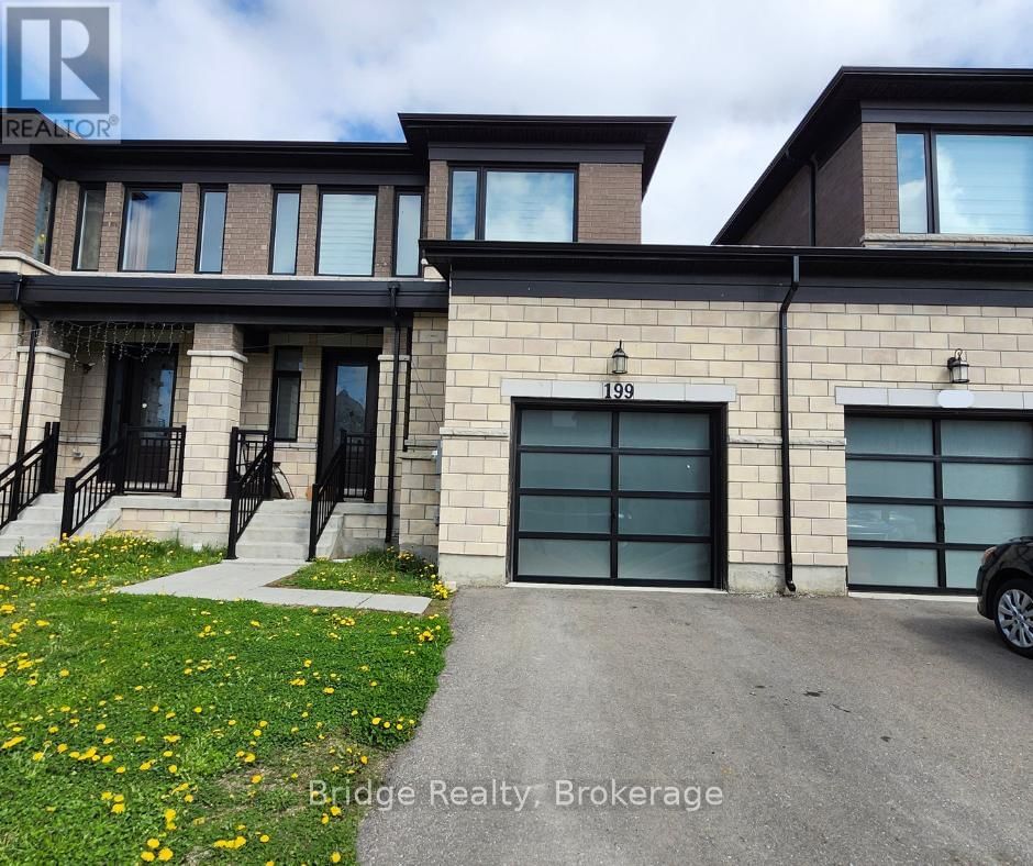 199 HUNTINGFORD TRAIL Image 2