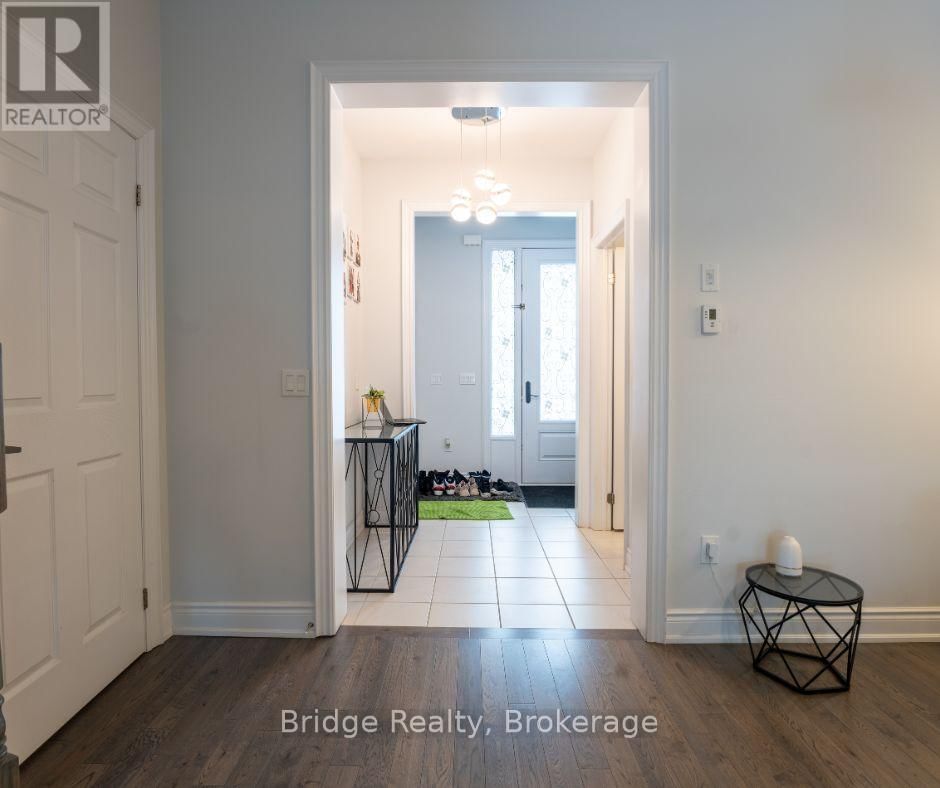 199 HUNTINGFORD TRAIL Image 7