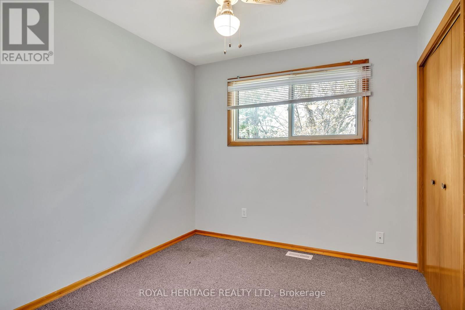 547 RIVER ROAD SOUTH Image 14