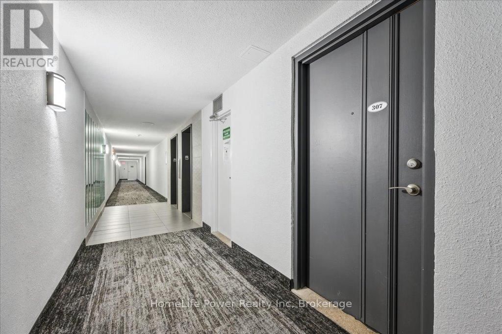 307 - 93 WESTWOOD ROAD Image 3