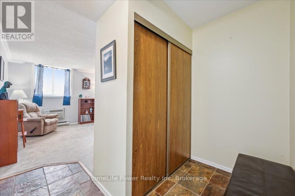 307 - 93 WESTWOOD ROAD Image 4