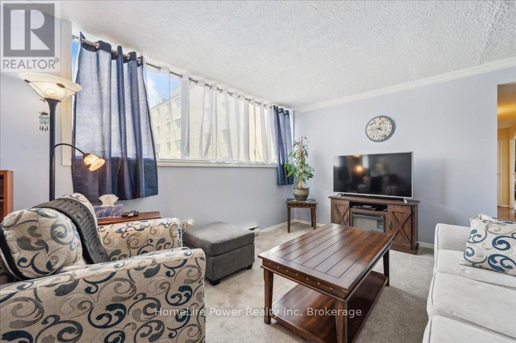 307 - 93 WESTWOOD ROAD Image 6