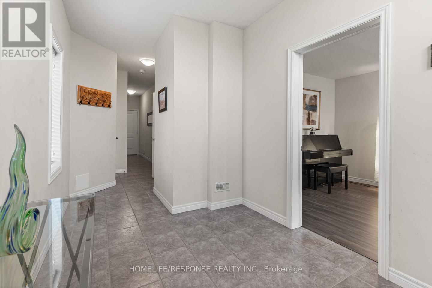 67 CROSSINGS WAY Image 12