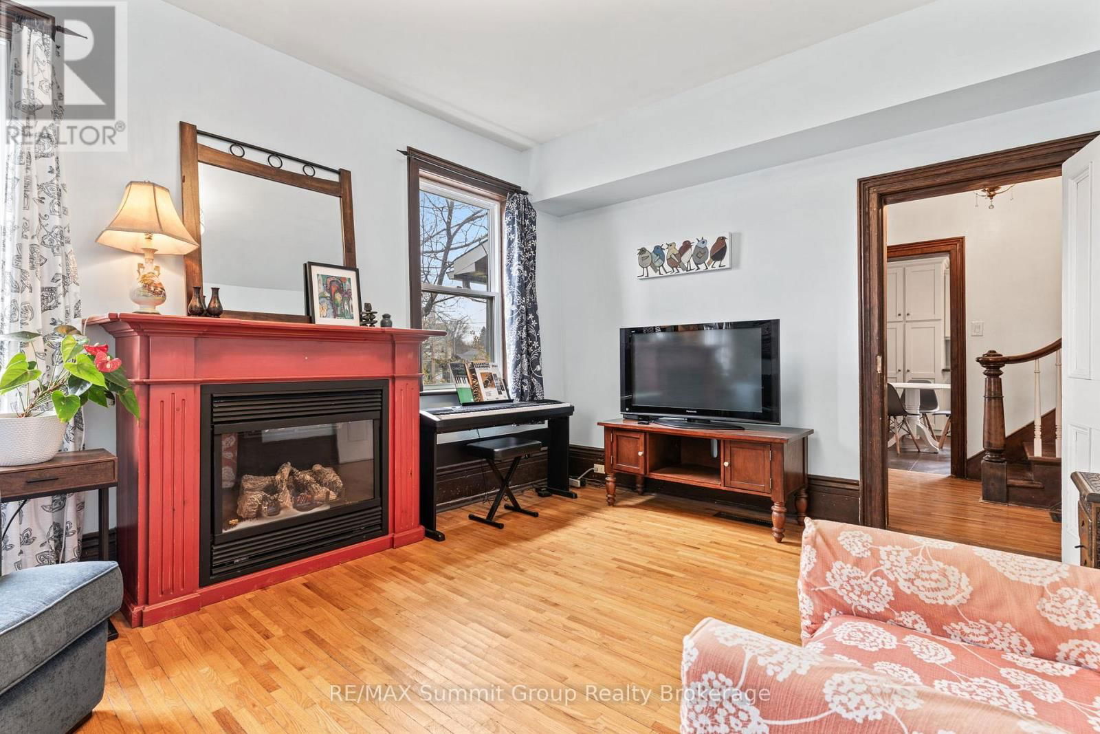 18 MARY STREET Image 10