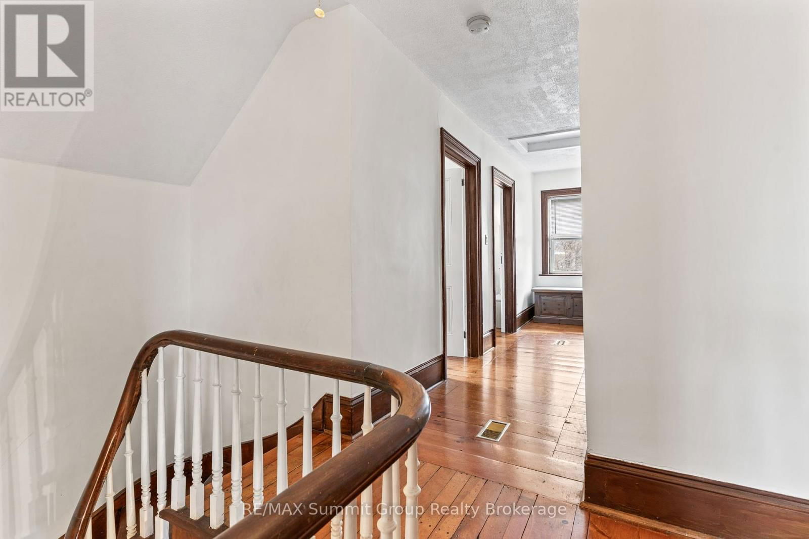 18 MARY STREET Image 20