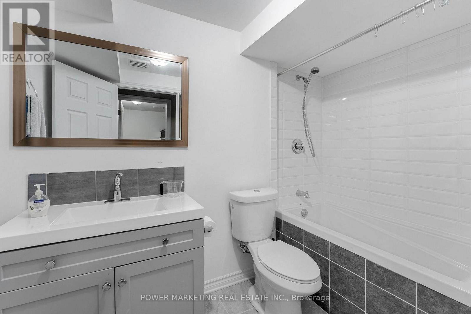 6356 RENAUD ROAD Image 22