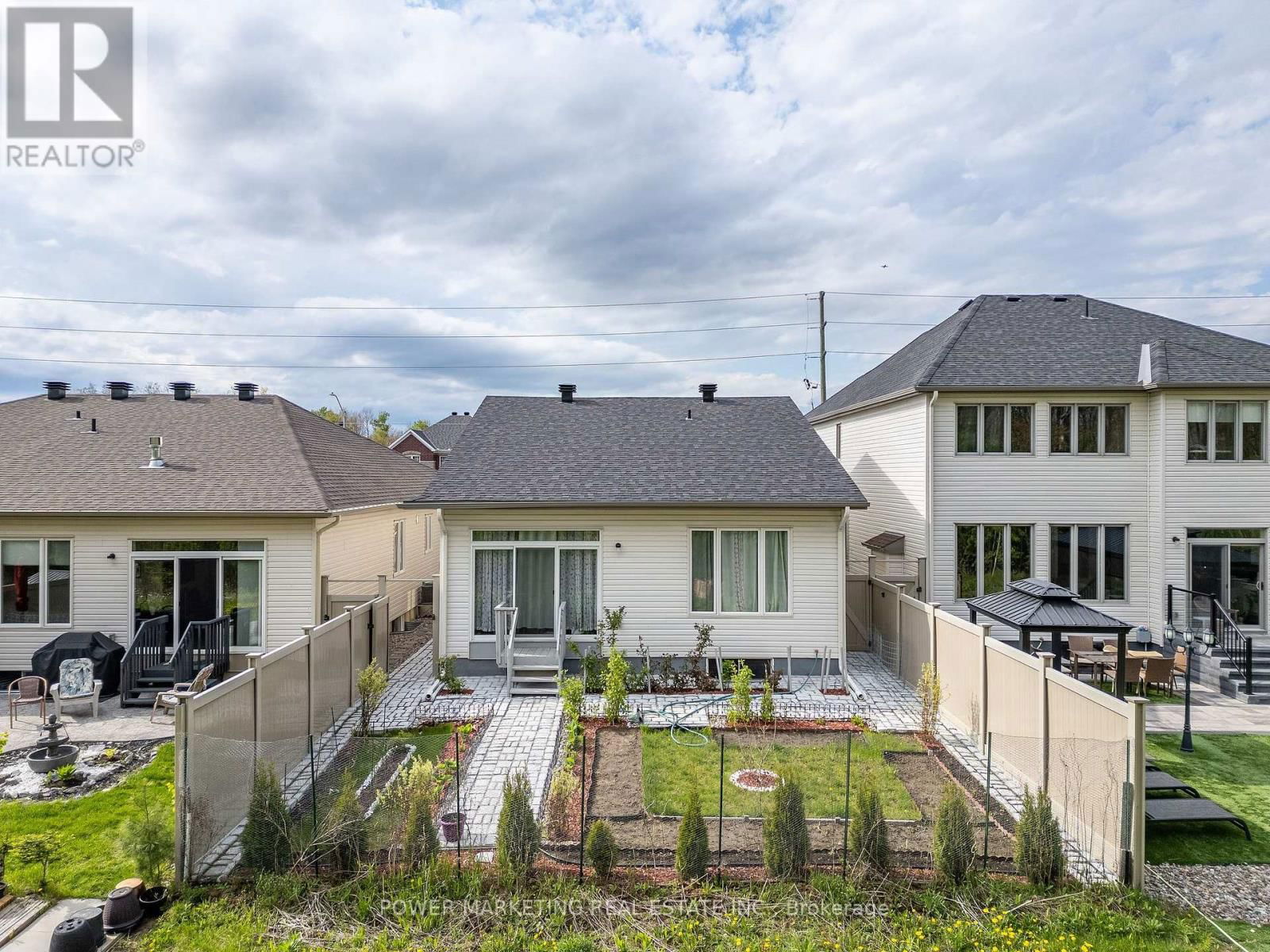 6356 RENAUD ROAD Image 30