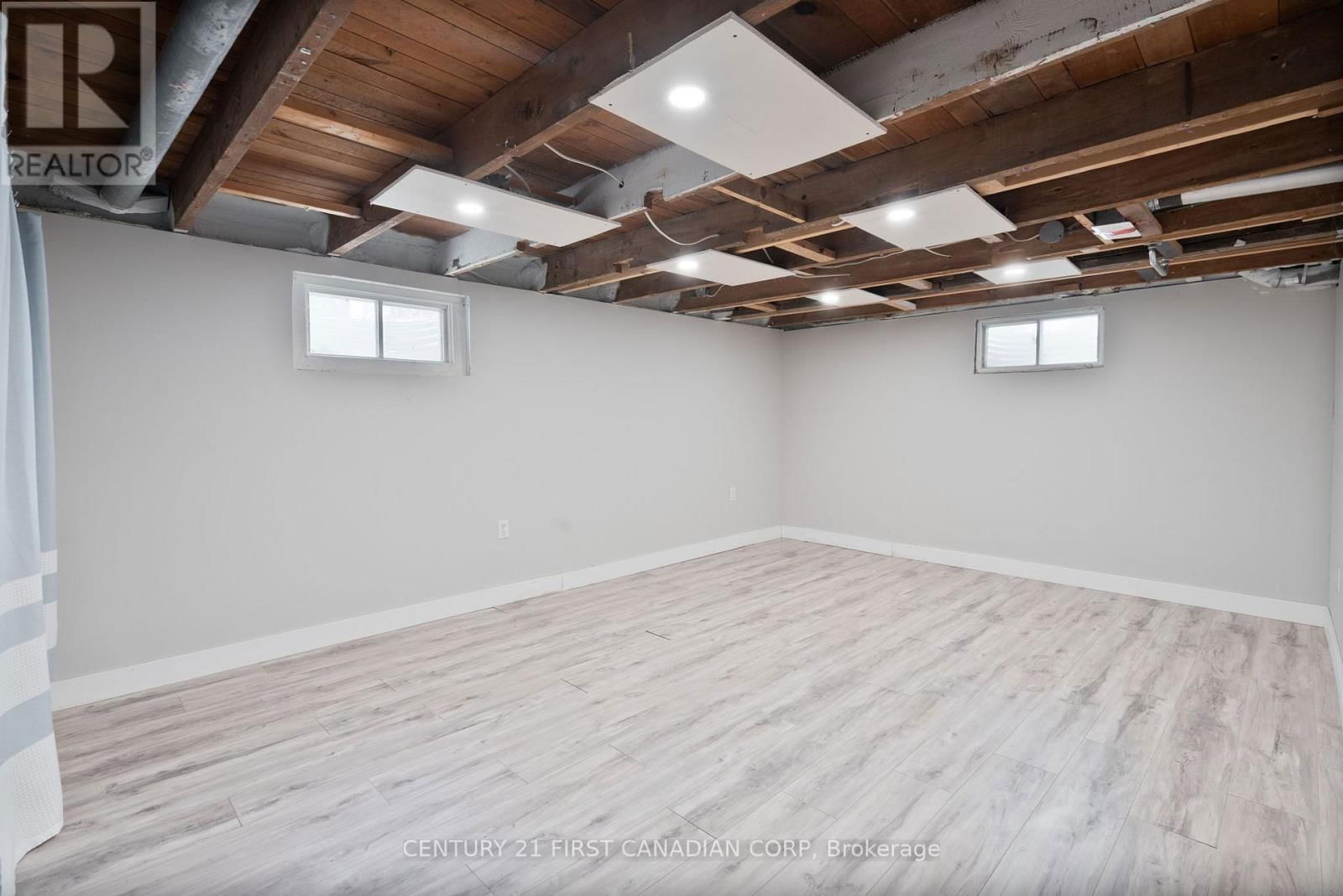 104 FIRST AVENUE Image 18