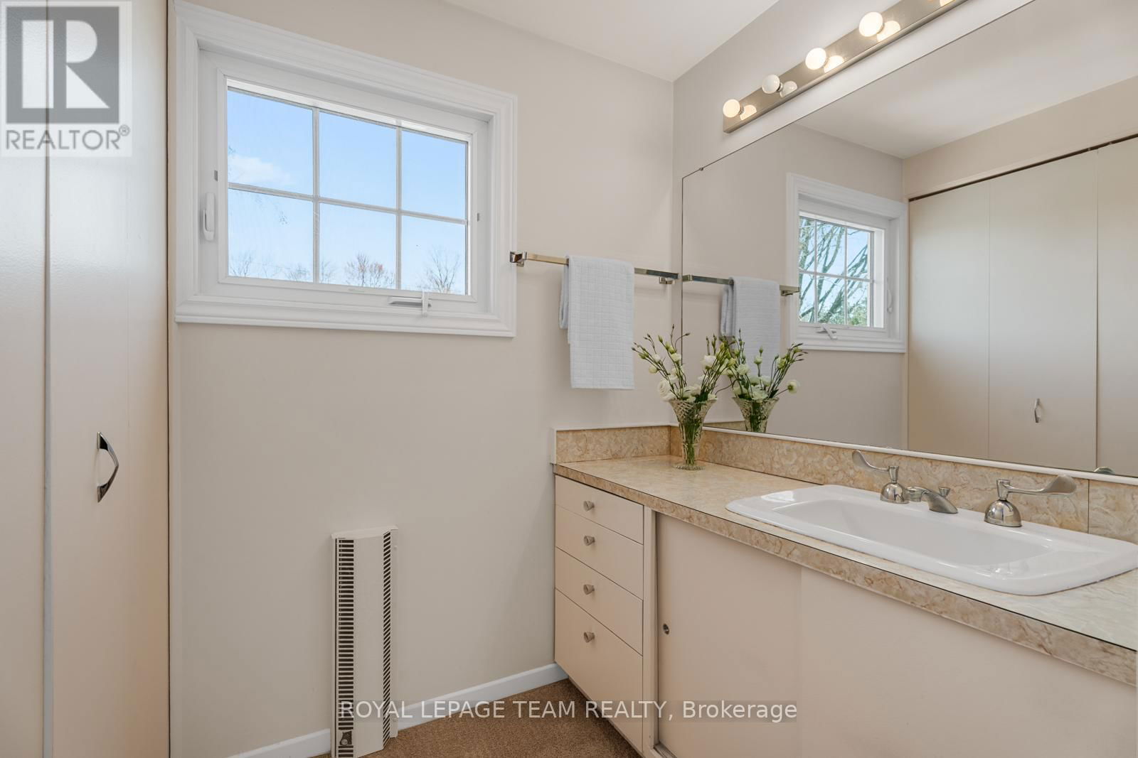 793 DUNLOE AVENUE Image 13