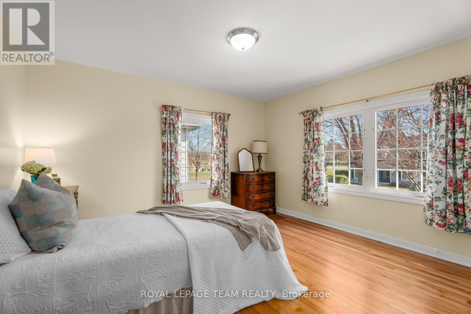793 DUNLOE AVENUE Image 17