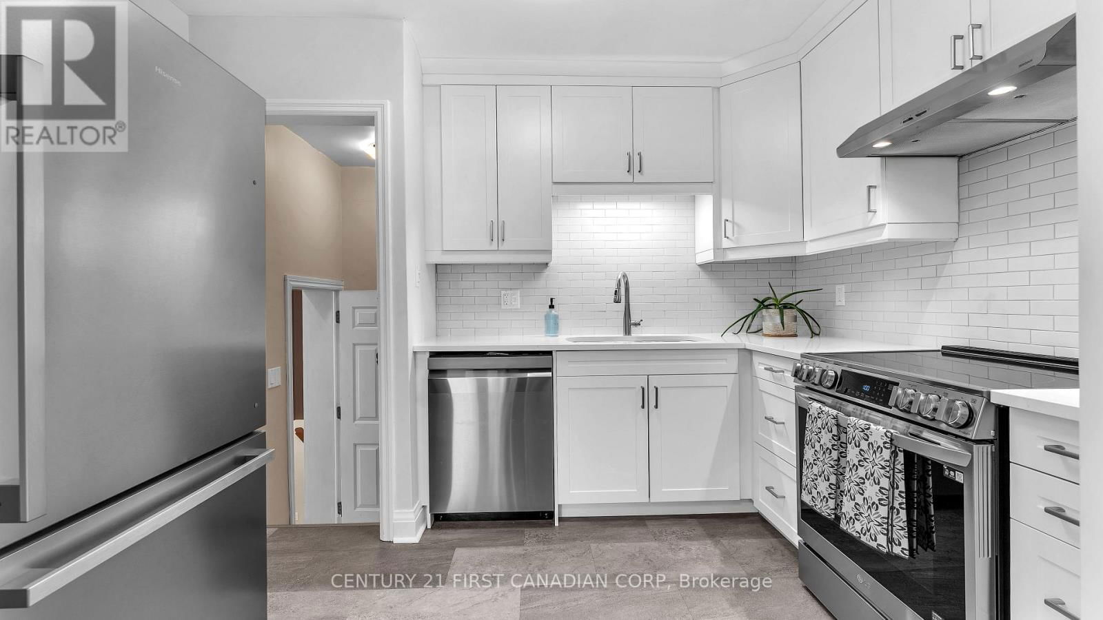 47 CRESCENT AVENUE Image 6