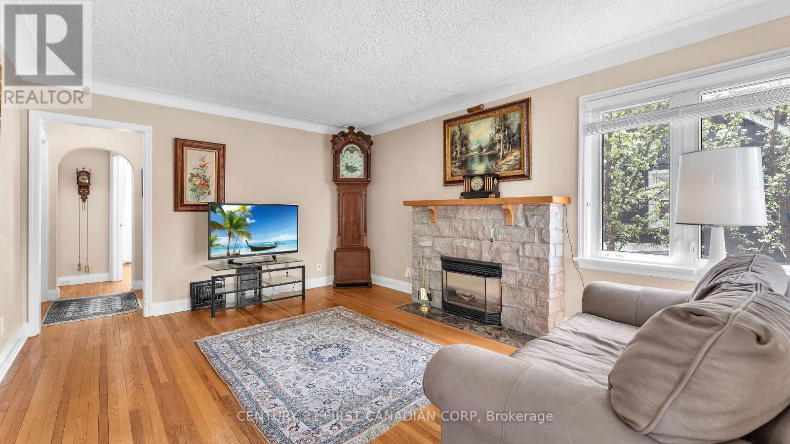 47 CRESCENT AVENUE Image 8
