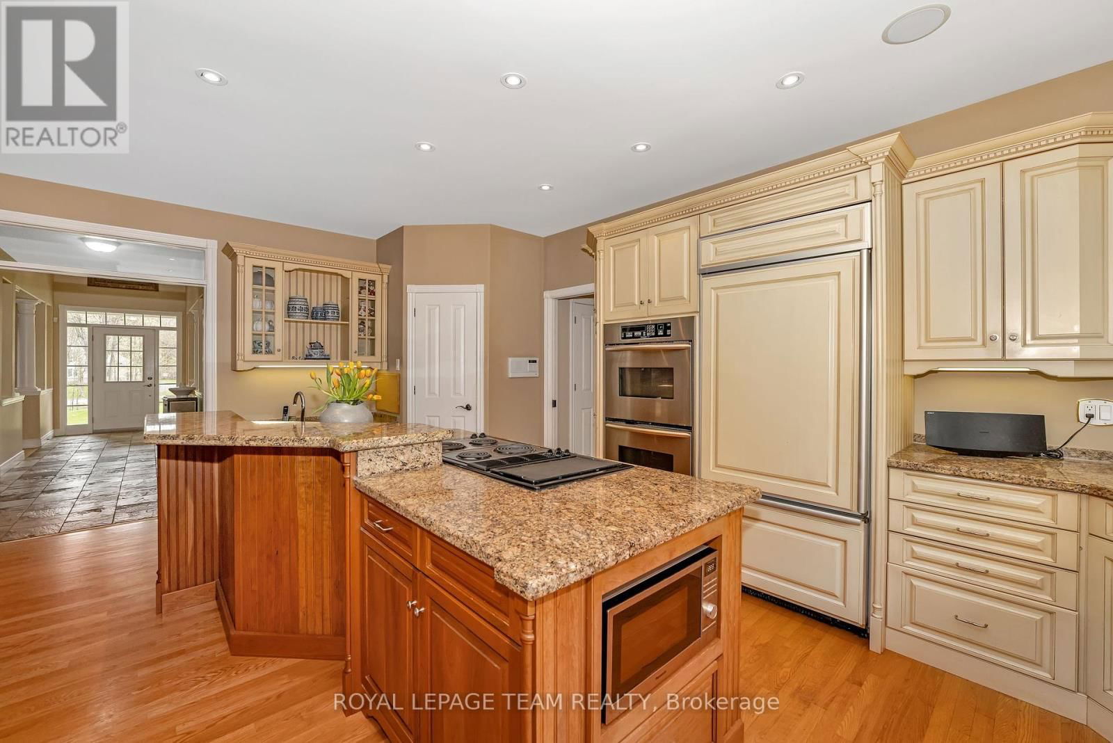 38 ROYCROFT WAY Image 13
