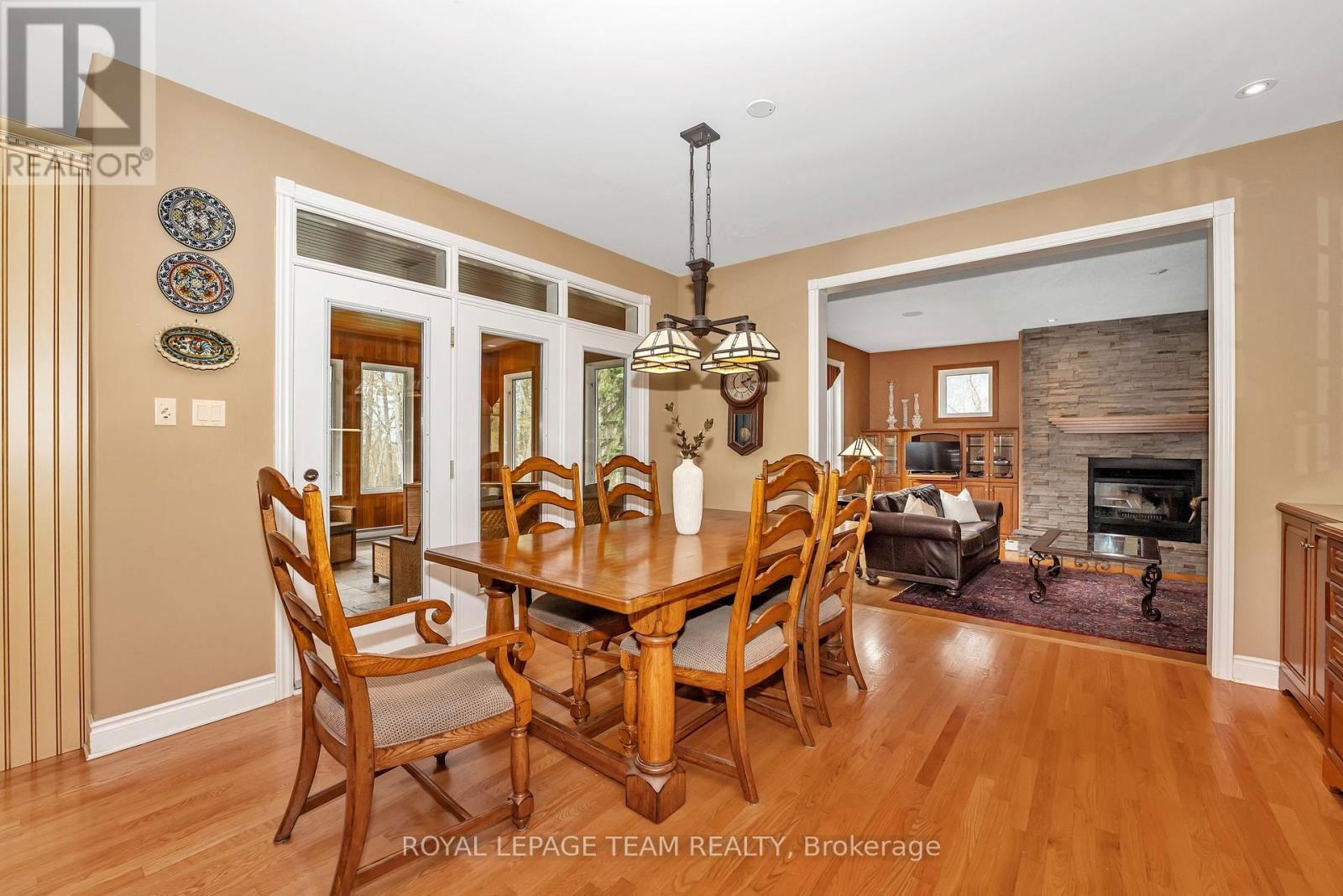 38 ROYCROFT WAY Image 17