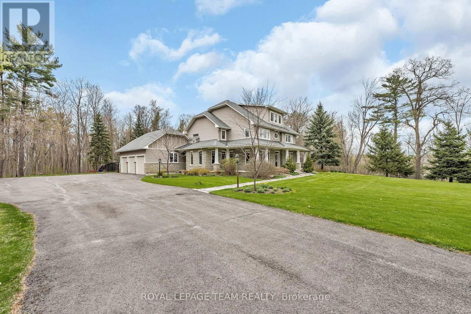 38 ROYCROFT WAY Image 2