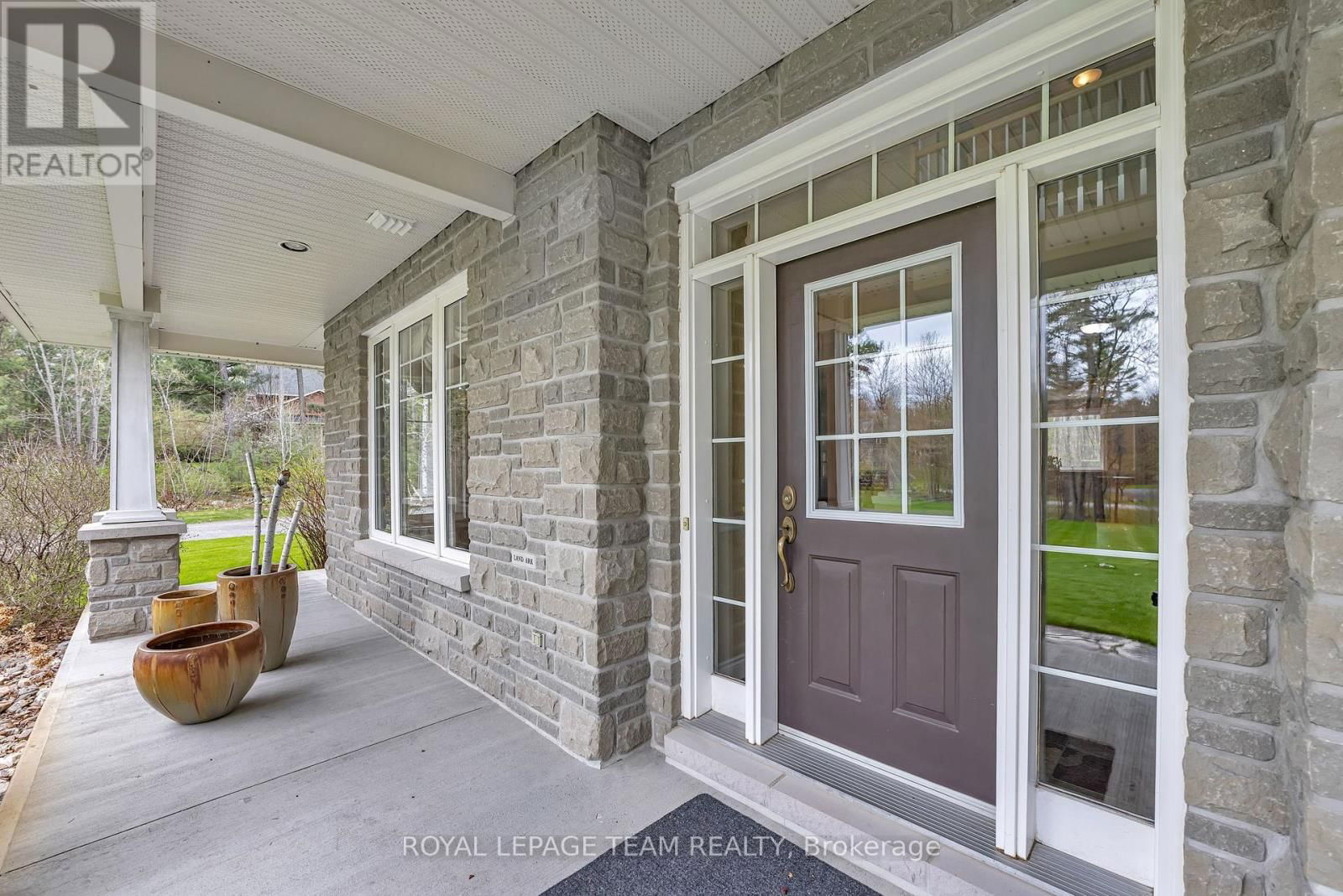 38 ROYCROFT WAY Image 5