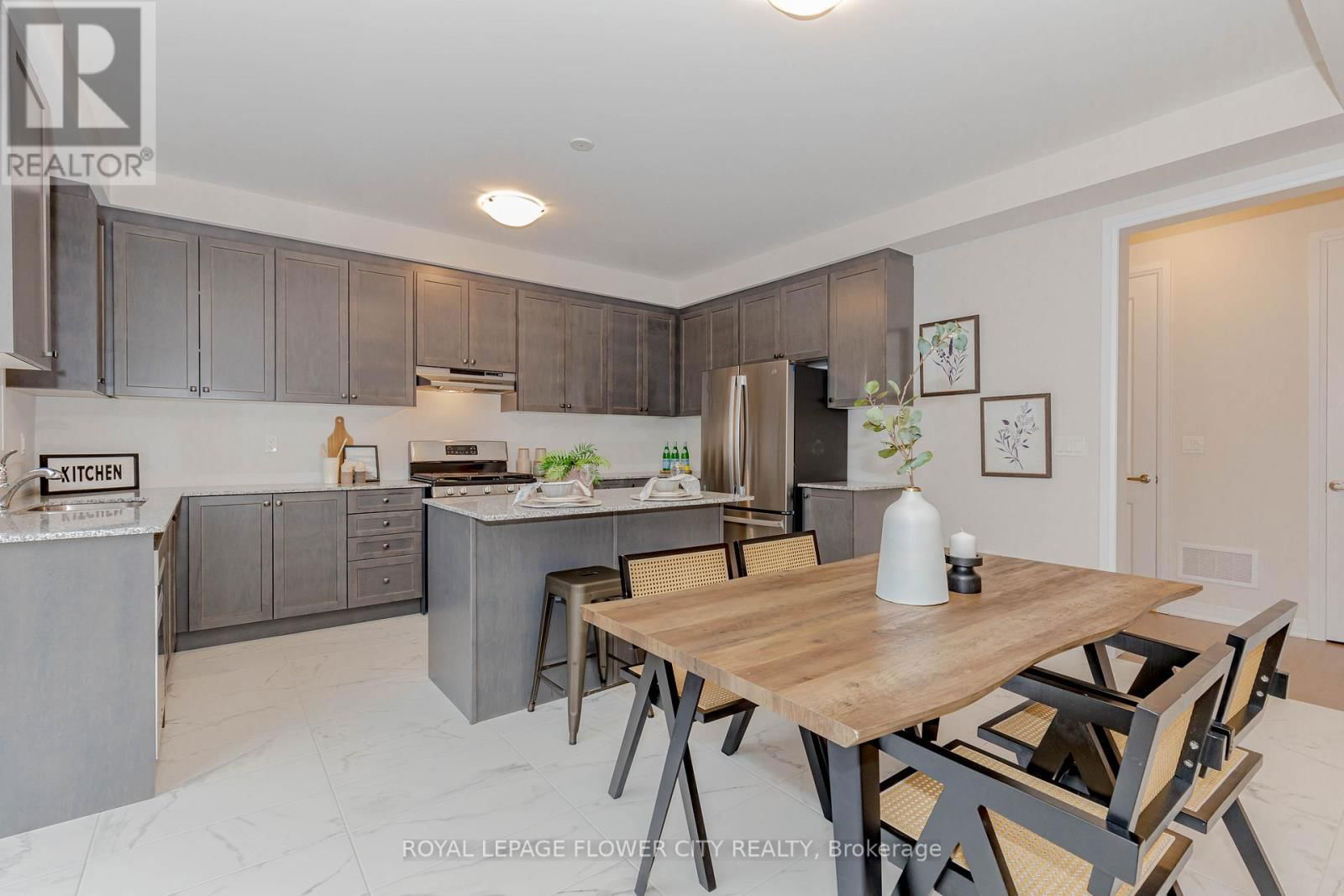 64 CONBOY DRIVE Image 21
