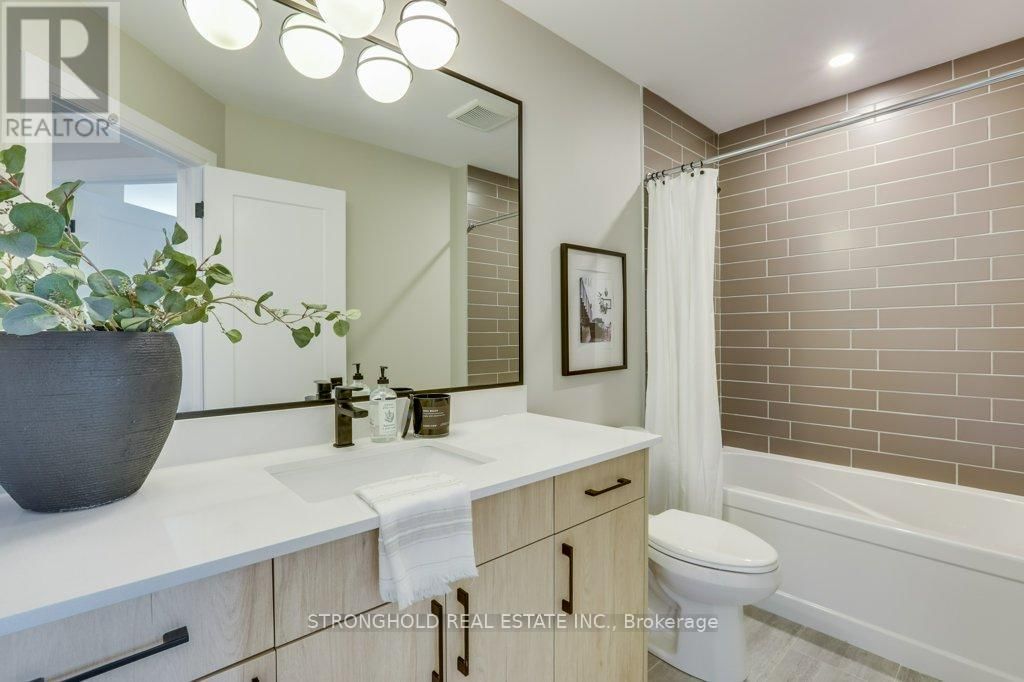 1776 FINLEY CRESCENT Image 38