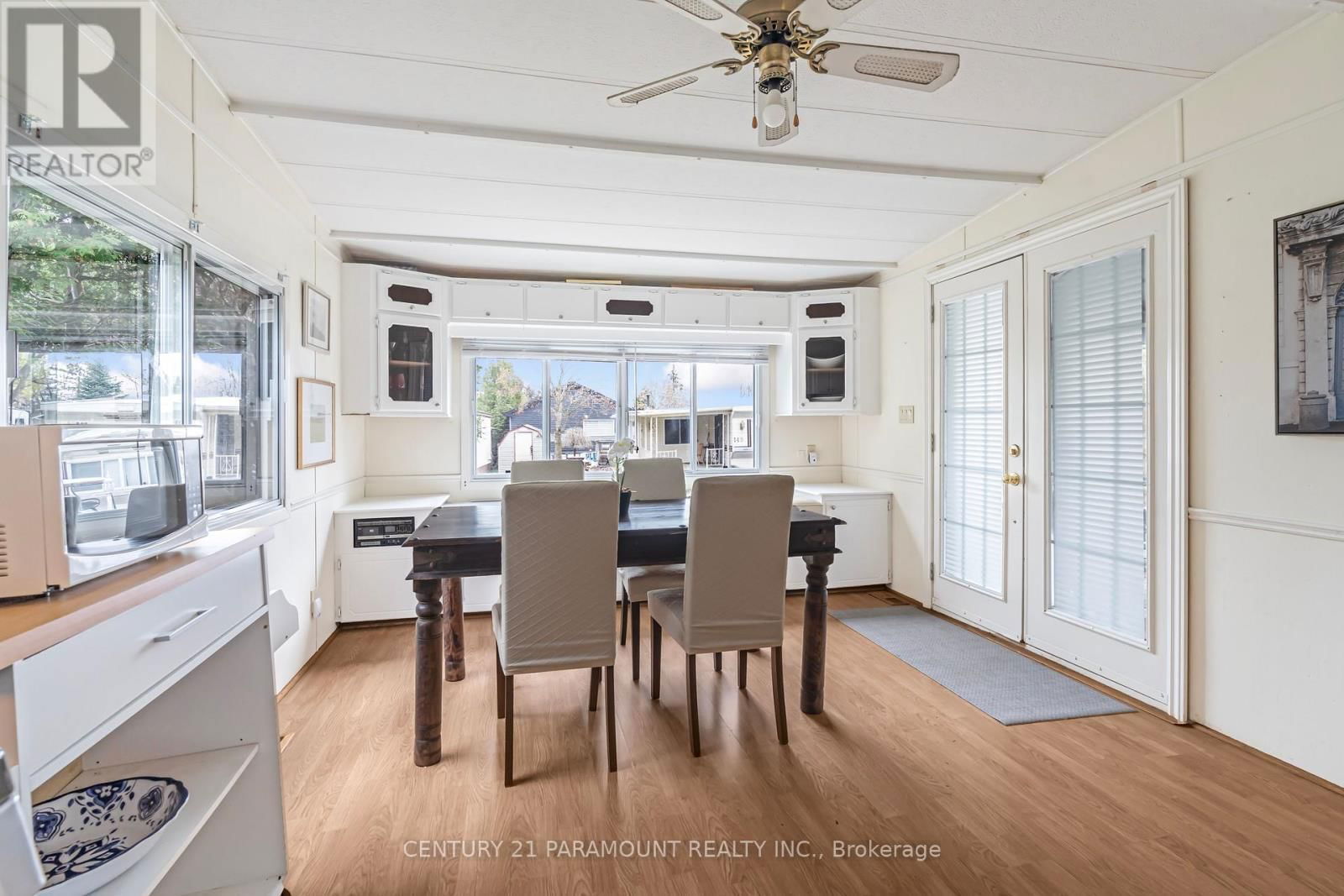 174 CEDAR CRESCENT Image 12