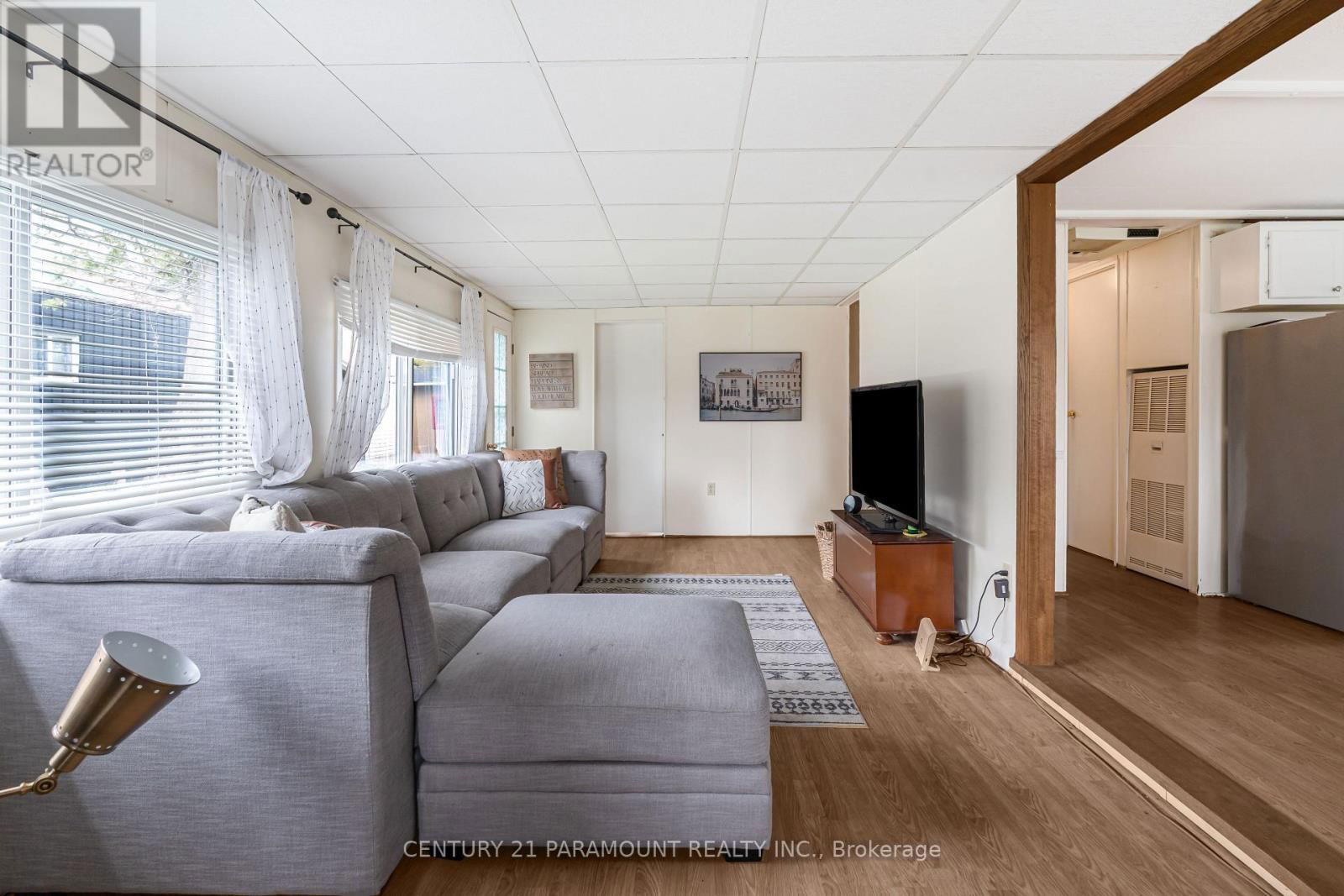 174 CEDAR CRESCENT Image 20