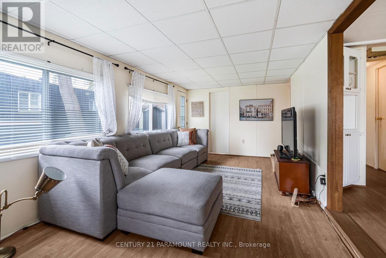 174 CEDAR CRESCENT Image 23