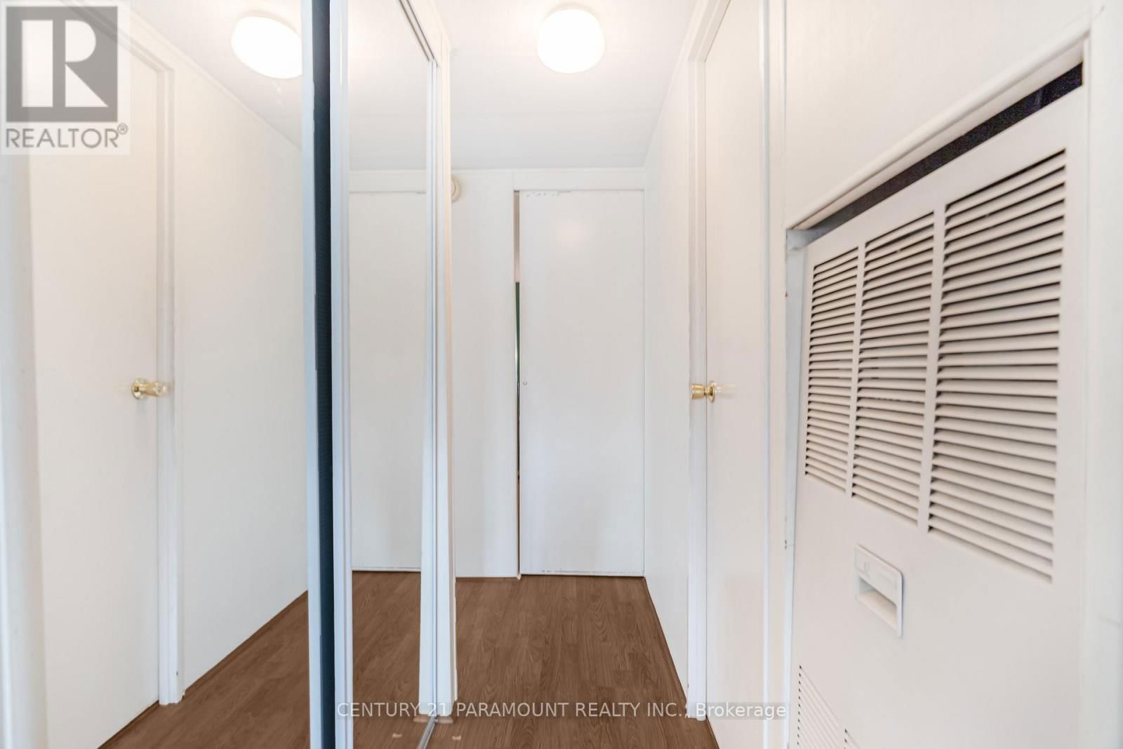 174 CEDAR CRESCENT Image 24