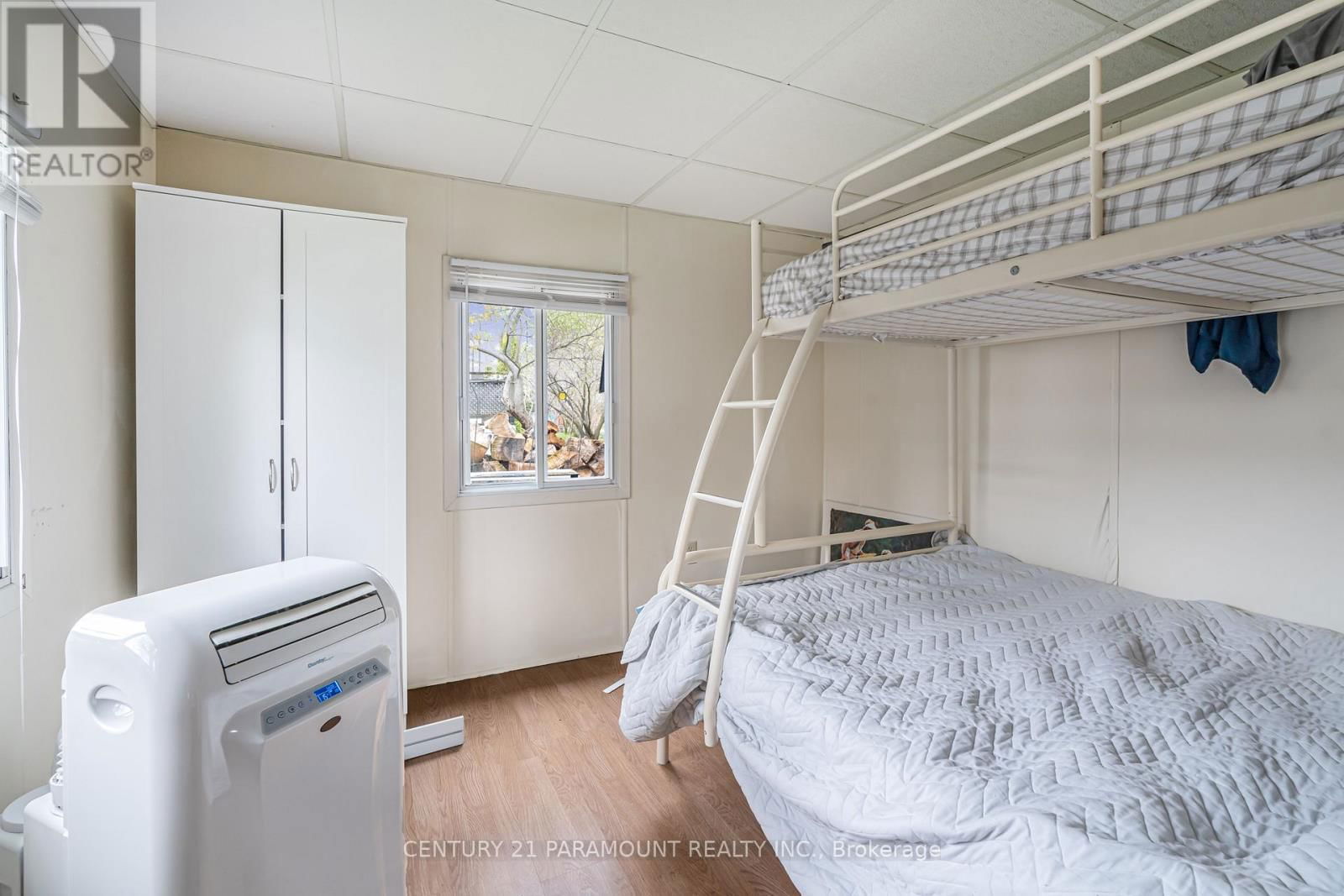 174 CEDAR CRESCENT Image 26