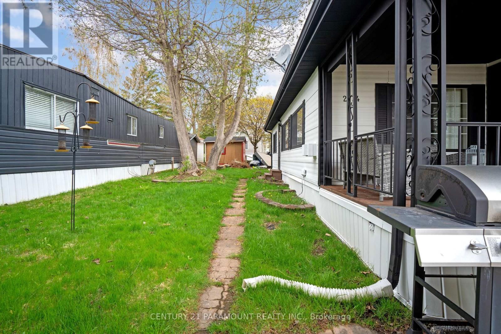 174 CEDAR CRESCENT Image 29