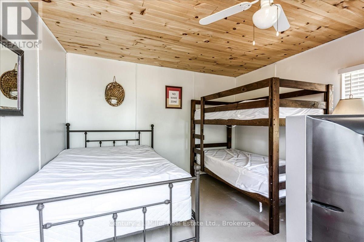 100 WHIPPOORWILL ROAD Image 32