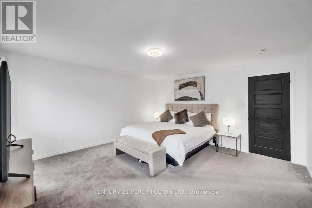 78 COOKE AVENUE Image 15