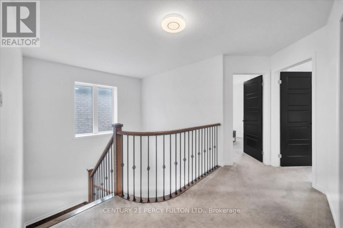 78 COOKE AVENUE Image 21